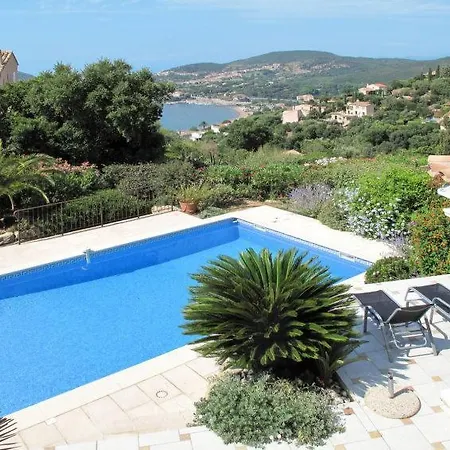 Agay Reves De Rive Villa