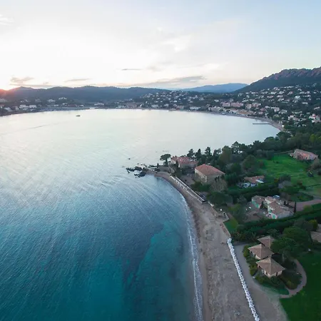 Agay Reves De Rive Villa